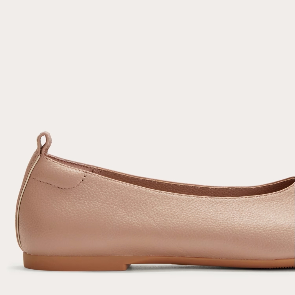Elegant Tan Leather Ballet Flats